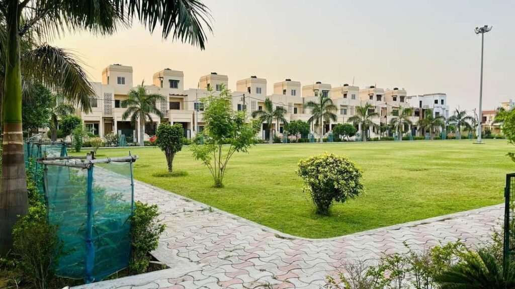 lucknow greens